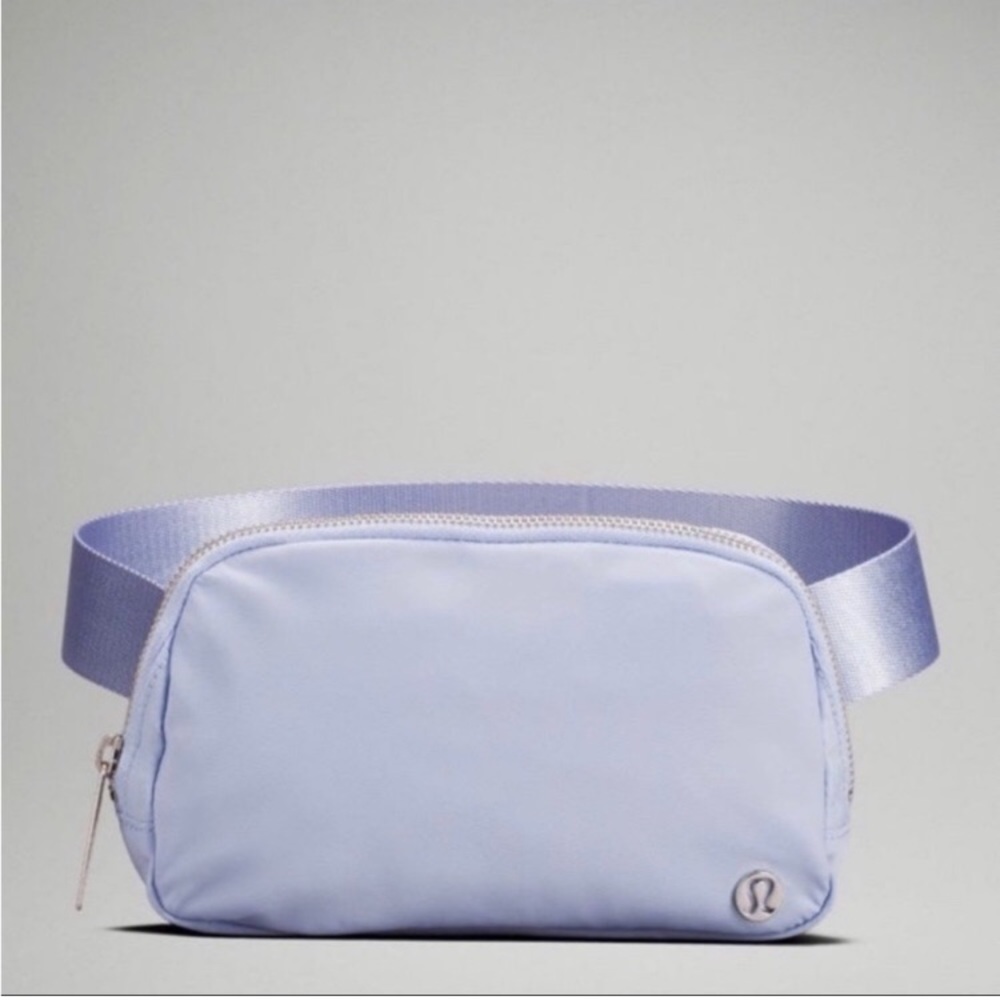 Lululemon Everywhere Belt Bag Lavender 1L —#039 - Picture 6 of 6